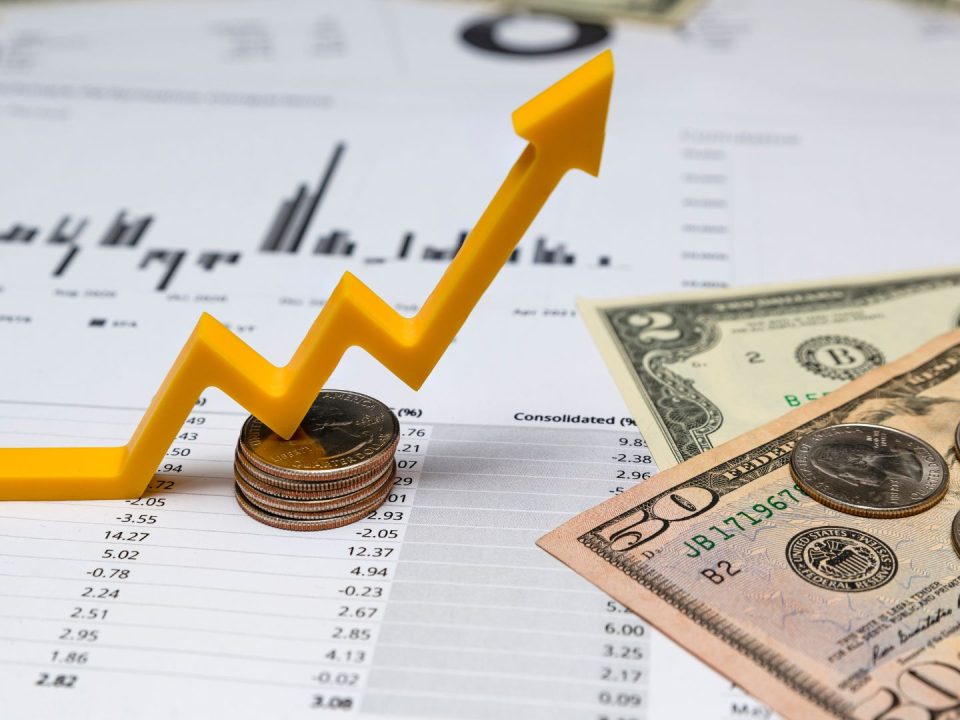 ty-le-tang-truong-doanh-thu-revenue-growth-rate